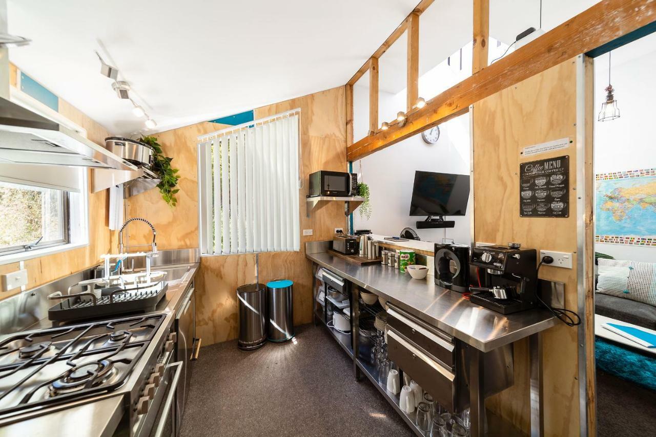 Central, Modern Loft Style Home - 2 Min Walk From Town Квинстаун Экстерьер фото